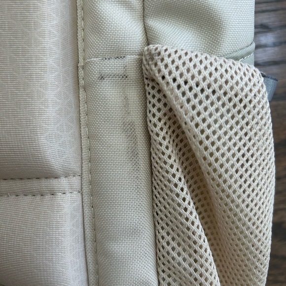 The North Face Jester Backpack - Picture 5 of 7